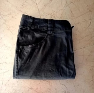 PANTALÓN DE MONTAÑA Y TREKKING DE HOMBRE. TALLA L.