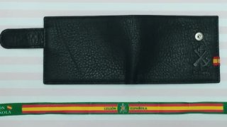 NOVEDAD! CARTERA MONEDERO PIEL HORIZONTAL LEGION