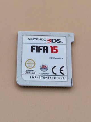 Tomodachi Life + FIFA 15 Nintendo 3DS