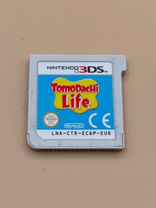 Tomodachi Life + FIFA 15 Nintendo 3DS