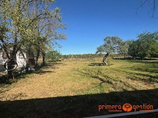 Chalet en venta en Carmona
