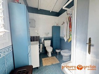 Chalet en venta en Carmona