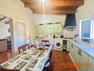 Chalet en venta en Carmona