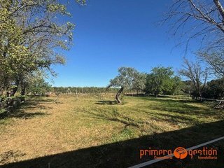 Chalet en venta en Carmona