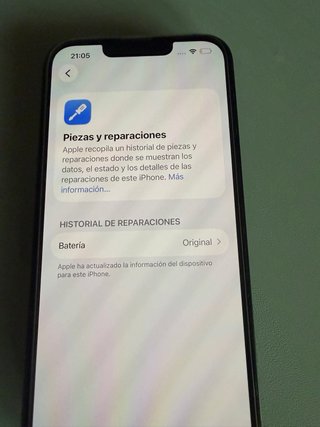 iPhone 13 Apple