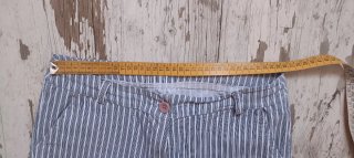 Pantalón tobillero rayas azul  y blanco