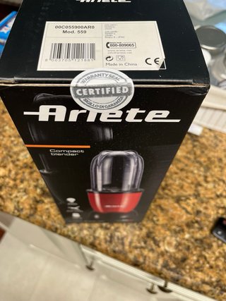 Batidora Ariete Compacta Roja 250W. Sin abrir.