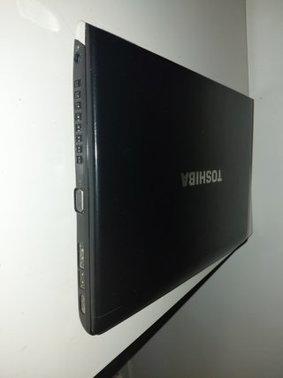 Ordenador Toshiba Negro