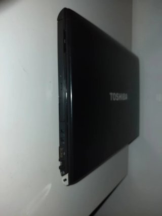 Ordenador Toshiba Negro