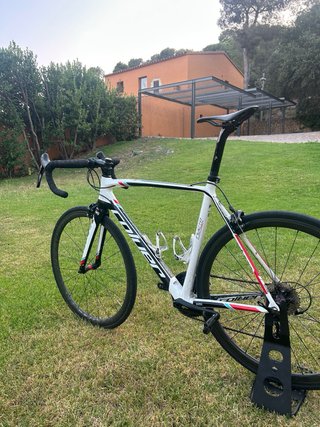 Bicicleta de carretera talla L /56