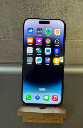 iPhone 14 Pro Max Morado