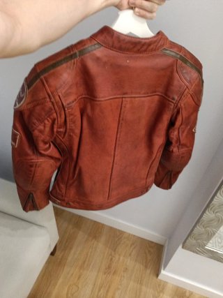Chaqueta de cuero Roja para moto talla 36