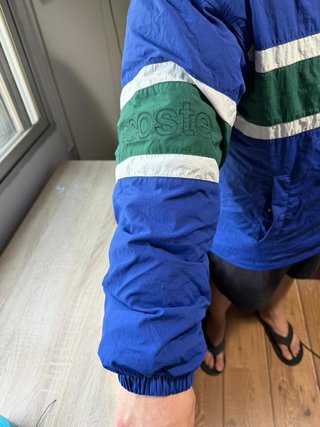 Abrigo Lacoste Azul y Verde