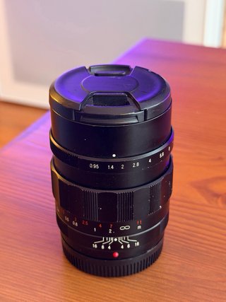 Voigtländer Nokton 25mm f/0.95 MFT