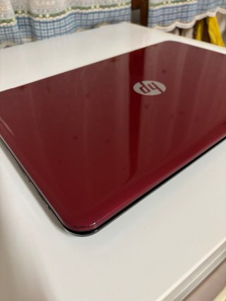 Portátil HP Intel Core i3 Rojo