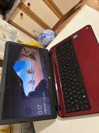 Portátil HP Intel Core i3 Rojo