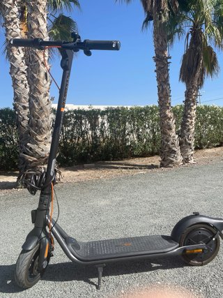 Ninebot Segway F2 ~ Como nuevo