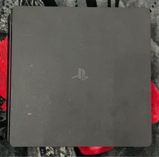 PS4 Slim 872GB Negra + 3 Mandos