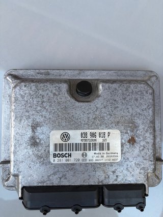 Centralita VW 1.9 TDI B5 038 906 018 P