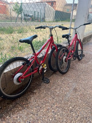 Bicicletas infantiles rojas (2 unidades)