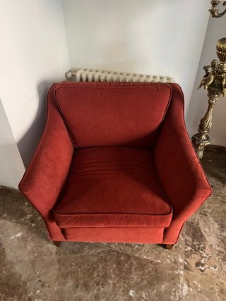 Muebles de piso: Sofás, mesas, librerías