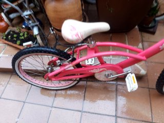 Bicicleta infantil rosa