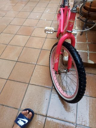 Bicicleta infantil rosa