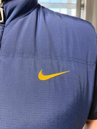 Chaleco reversible Nike amarillo
