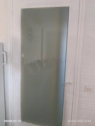 6 Puertas blancas