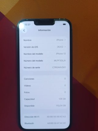 iPhone 13 128GB 85% de batería.