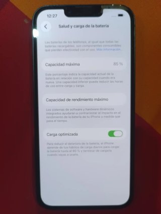 iPhone 13 128GB 85% de batería.