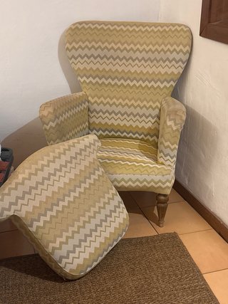 Sofá de diseño retapizado