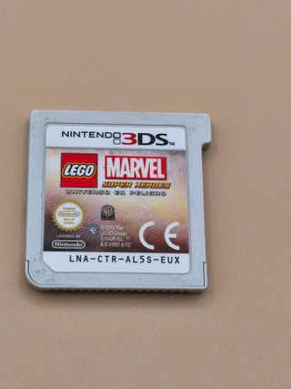 Epic Mickey Mundo Misterioso + Lego Marvel 3DS