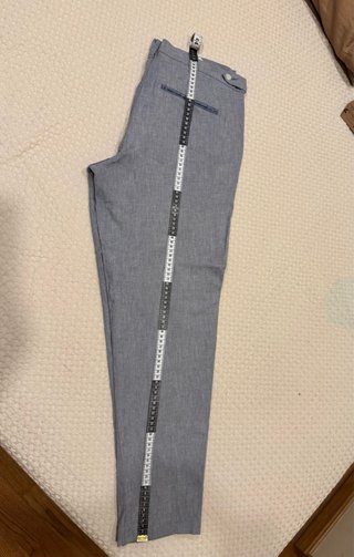 Pantalón lino gris claro
