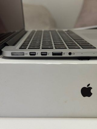 MacBook Pro Retina 13” 2015 i5/8GB/256GB