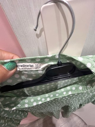 Vestido verde lunares Stradivarius