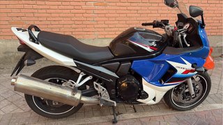 Suzuki GSX 650F sportbike