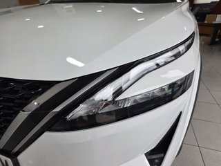 Nissan QASHQAI DIG-T 116kW Xtronic N-Connecta