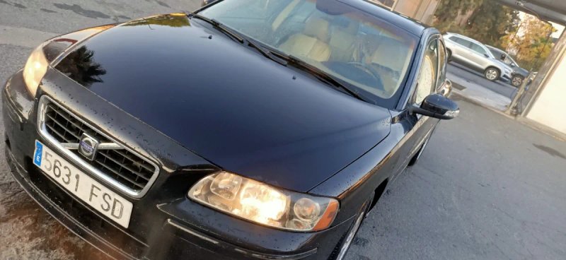 Volvo S60 2007 - foto 1