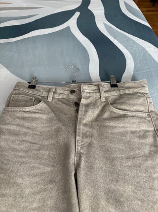 Pantalón Zara