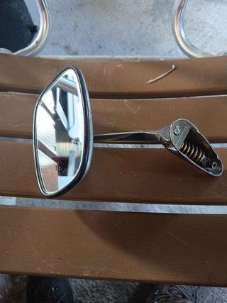 Pilotos y espejo Renault 6