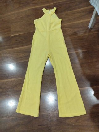 Mono amarillo de mujer talla 10-11