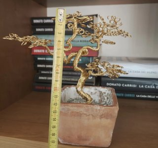 Miniatura bonsai in metallo dorato