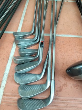 Lote de palos de golf