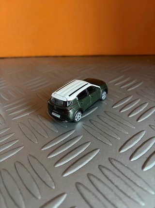 Citroën C3 Aircross 1:64 IXO