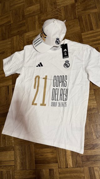 Camiseta y Gorra Real Madrid