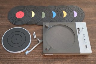 Supporti per bicchieri in vinile con giradischi Pioneer