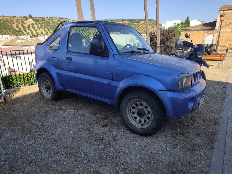 Suzuki Jimny 2002 - foto 1