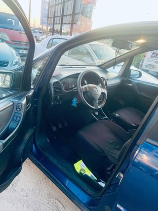 Opel Zafira A 2005