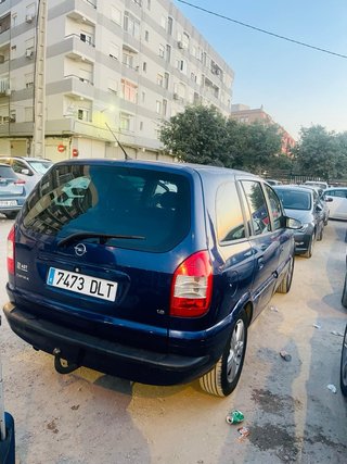 Opel Zafira A 2005